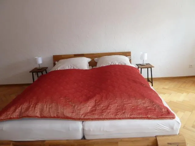 Ferienwohnung - Mittendrin -